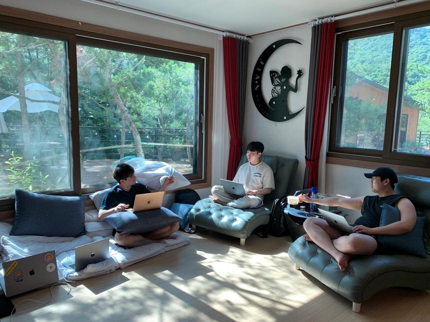 단체 이미지